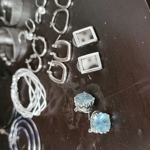 23 pairs of earrings